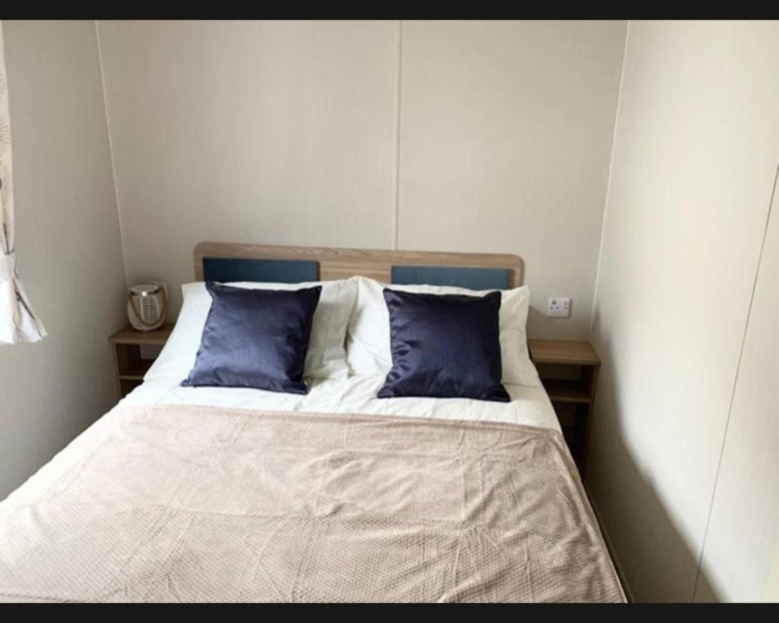 Willa Exotic 3-Bed Caravan At Newquay Holiday Park Zewnętrze zdjęcie