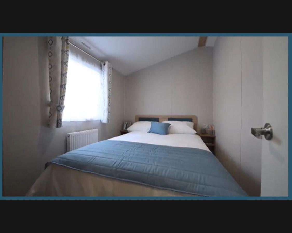 Willa Exotic 3-Bed Caravan At Newquay Holiday Park Zewnętrze zdjęcie