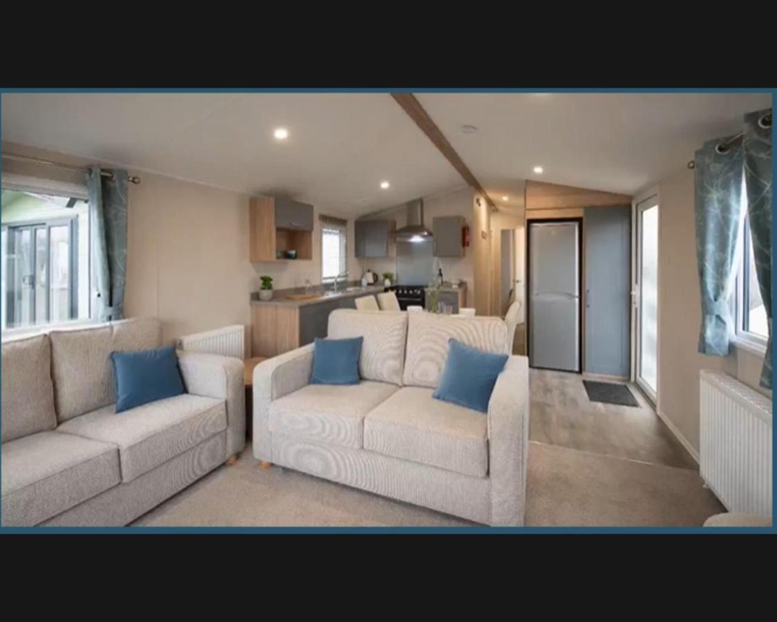 Willa Exotic 3-Bed Caravan At Newquay Holiday Park Zewnętrze zdjęcie