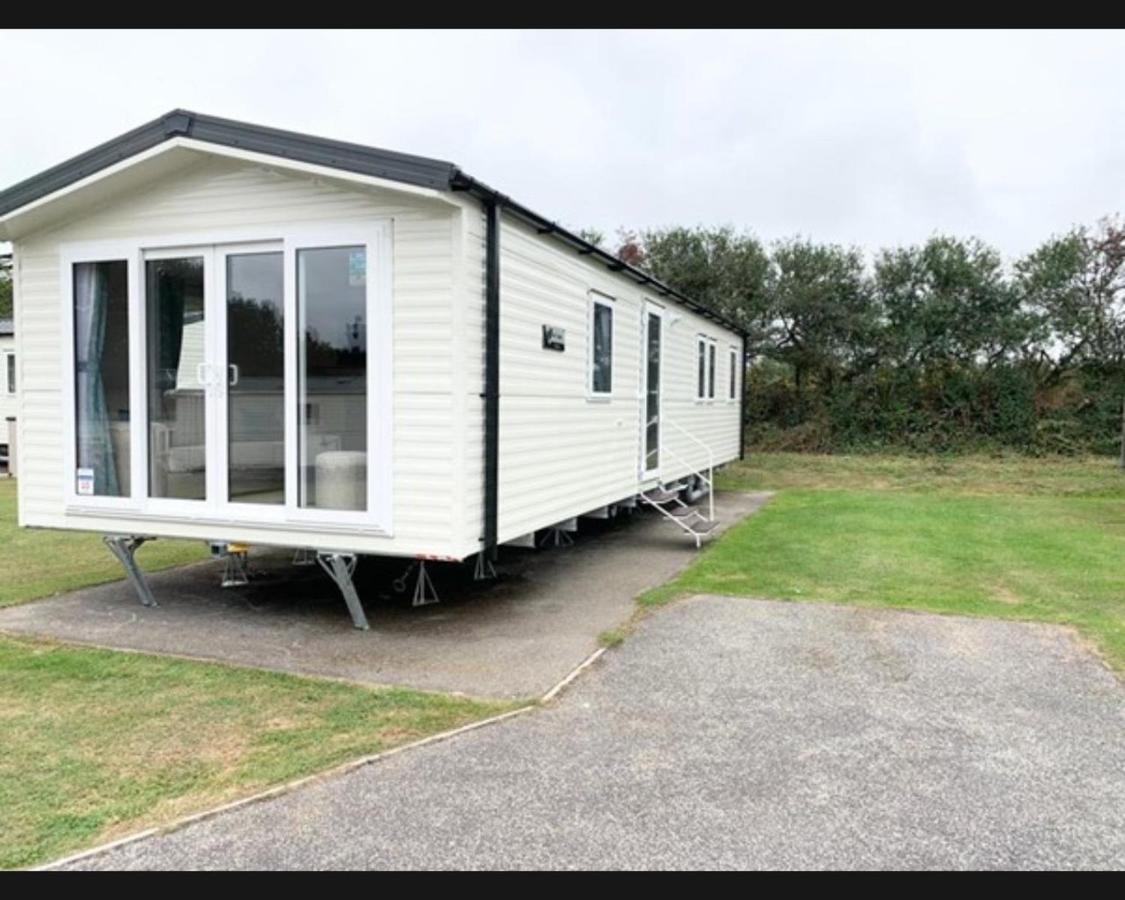 Willa Exotic 3-Bed Caravan At Newquay Holiday Park Zewnętrze zdjęcie