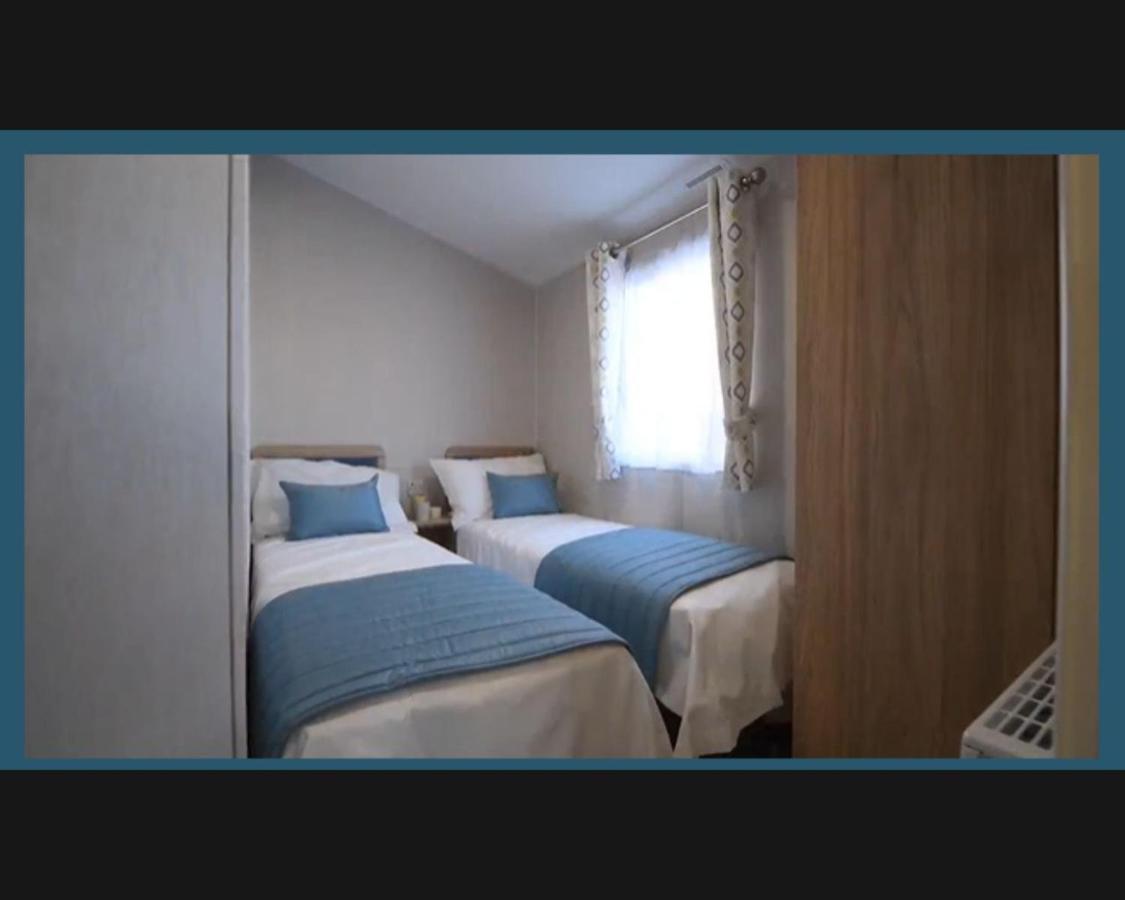 Willa Exotic 3-Bed Caravan At Newquay Holiday Park Zewnętrze zdjęcie