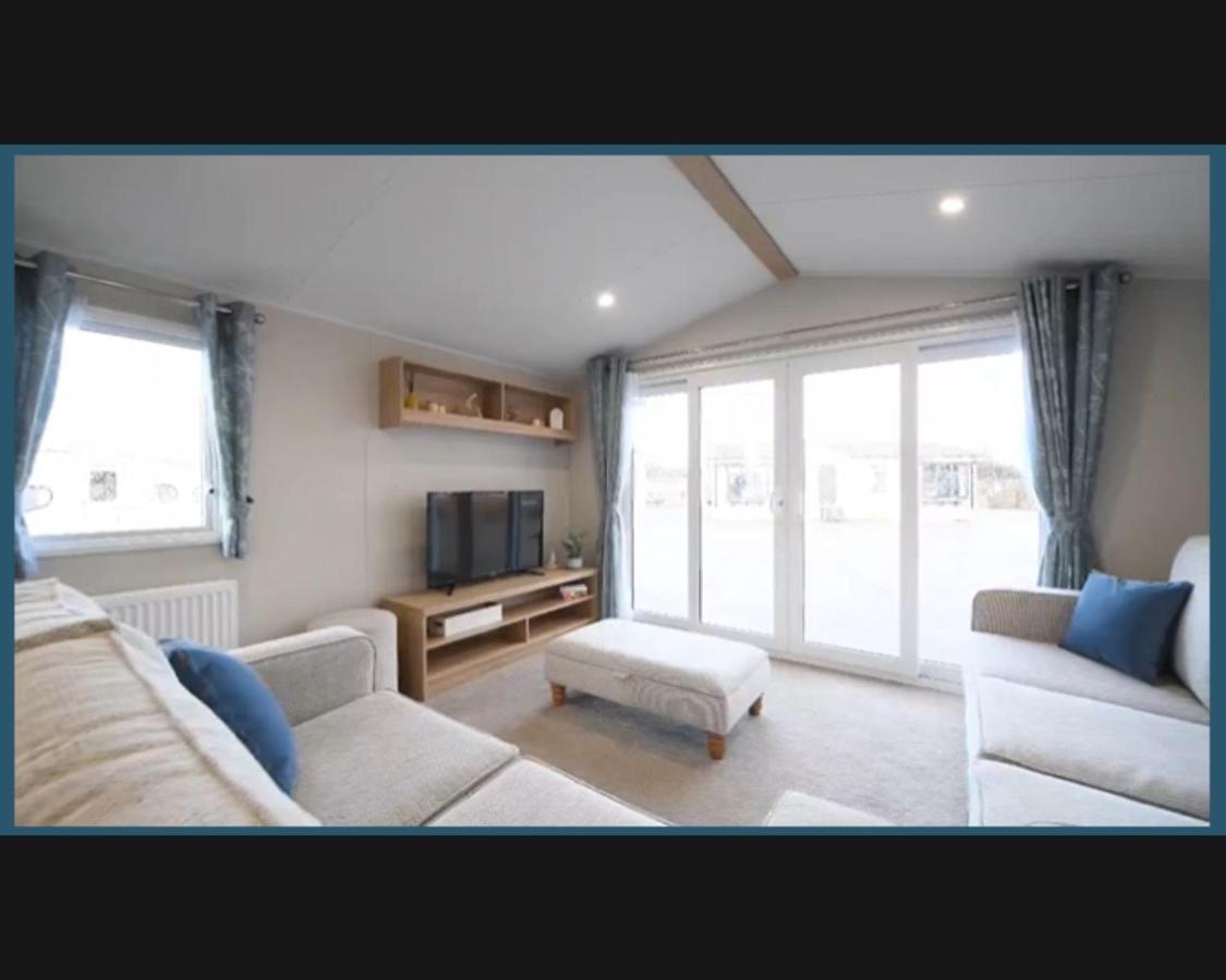 Willa Exotic 3-Bed Caravan At Newquay Holiday Park Zewnętrze zdjęcie