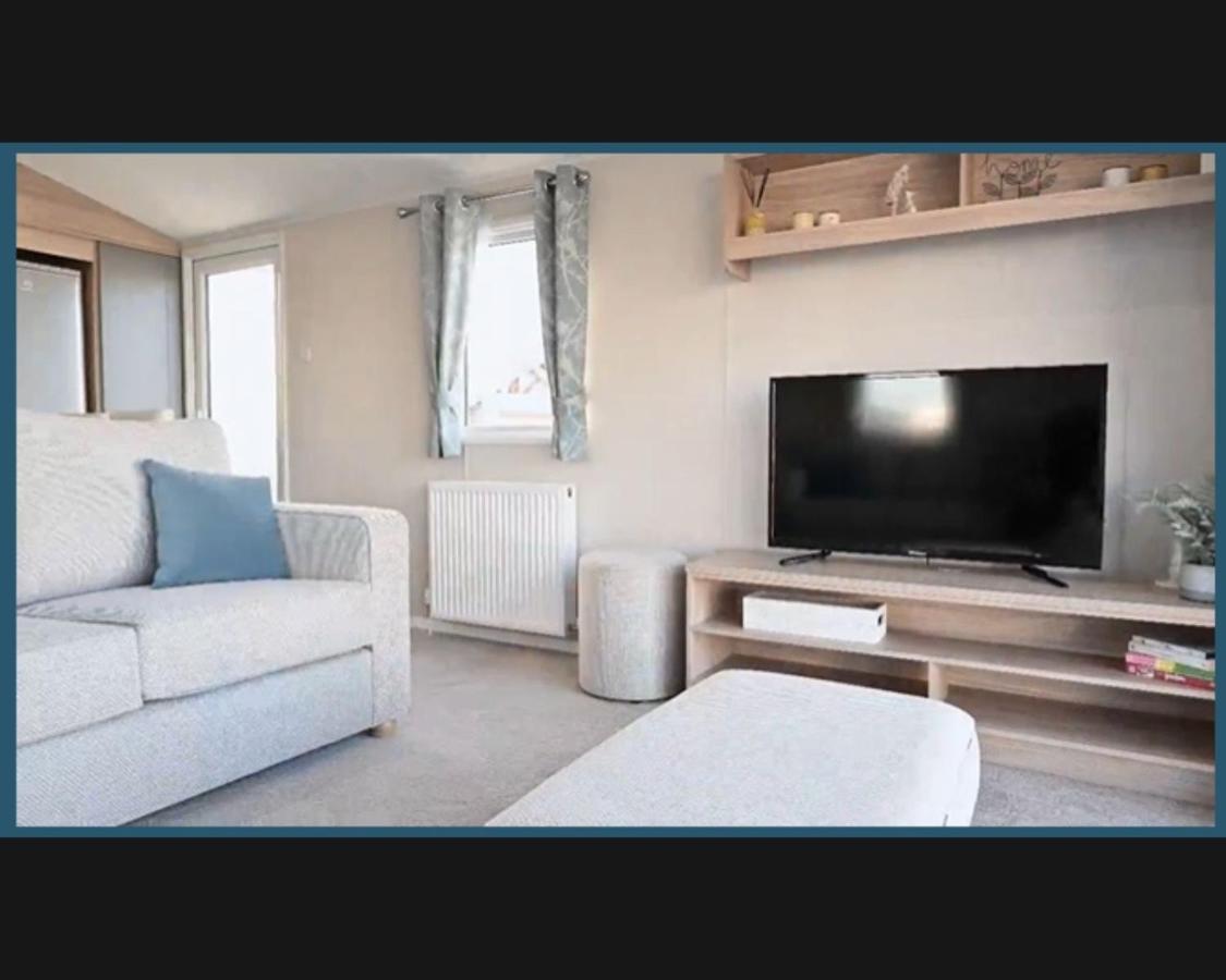 Willa Exotic 3-Bed Caravan At Newquay Holiday Park Zewnętrze zdjęcie